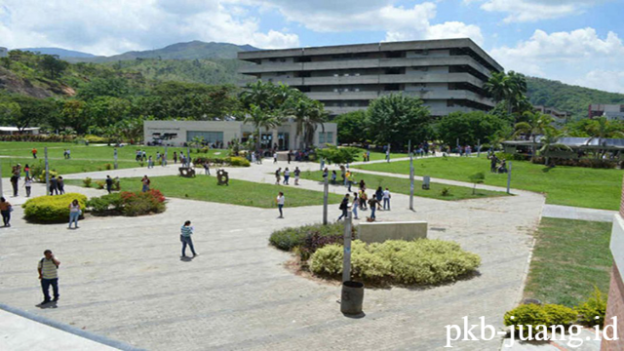 University of Carabobo: Universitas Negeri Bersejarah dan Modern